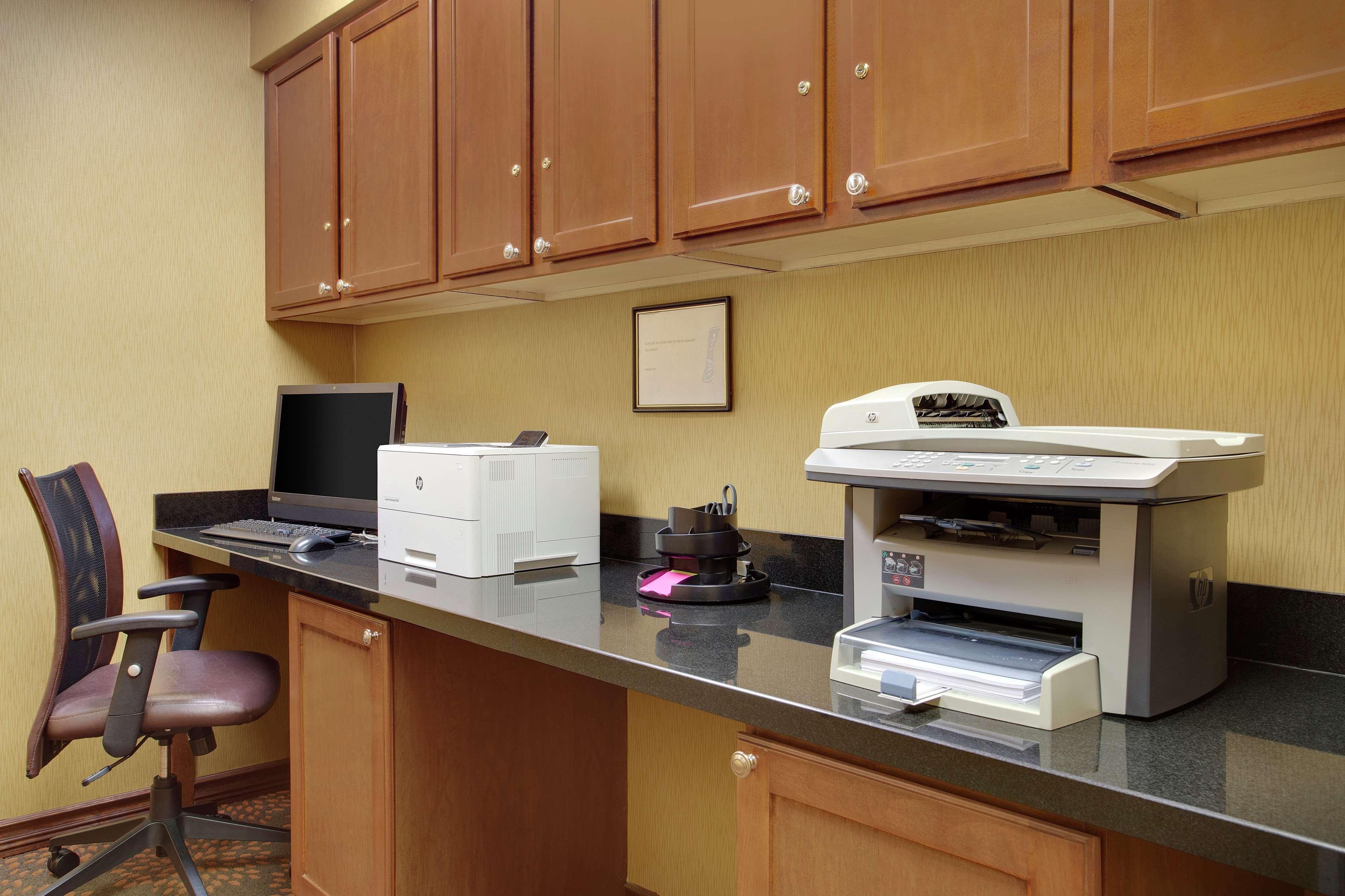 Homewood By Hilton Tampa-brandon Hotel
